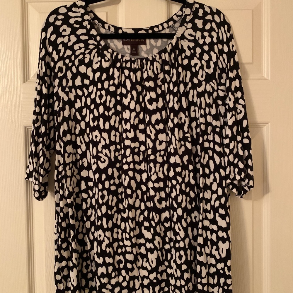 Dana Buchman blouse, XL